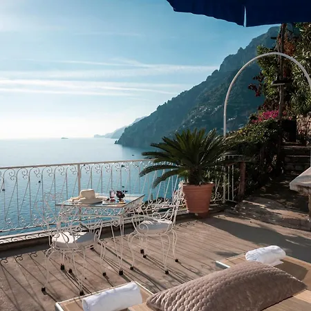 Casetta Arienzo Apartment *