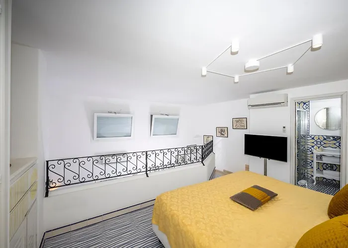 Casetta Arienzo アパート